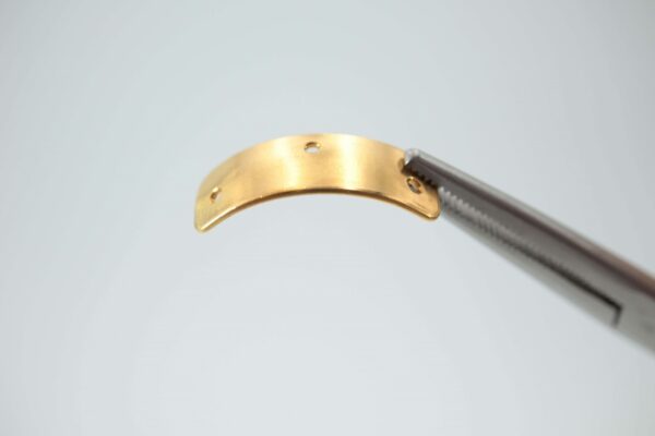 Oculid Gold Slim implant